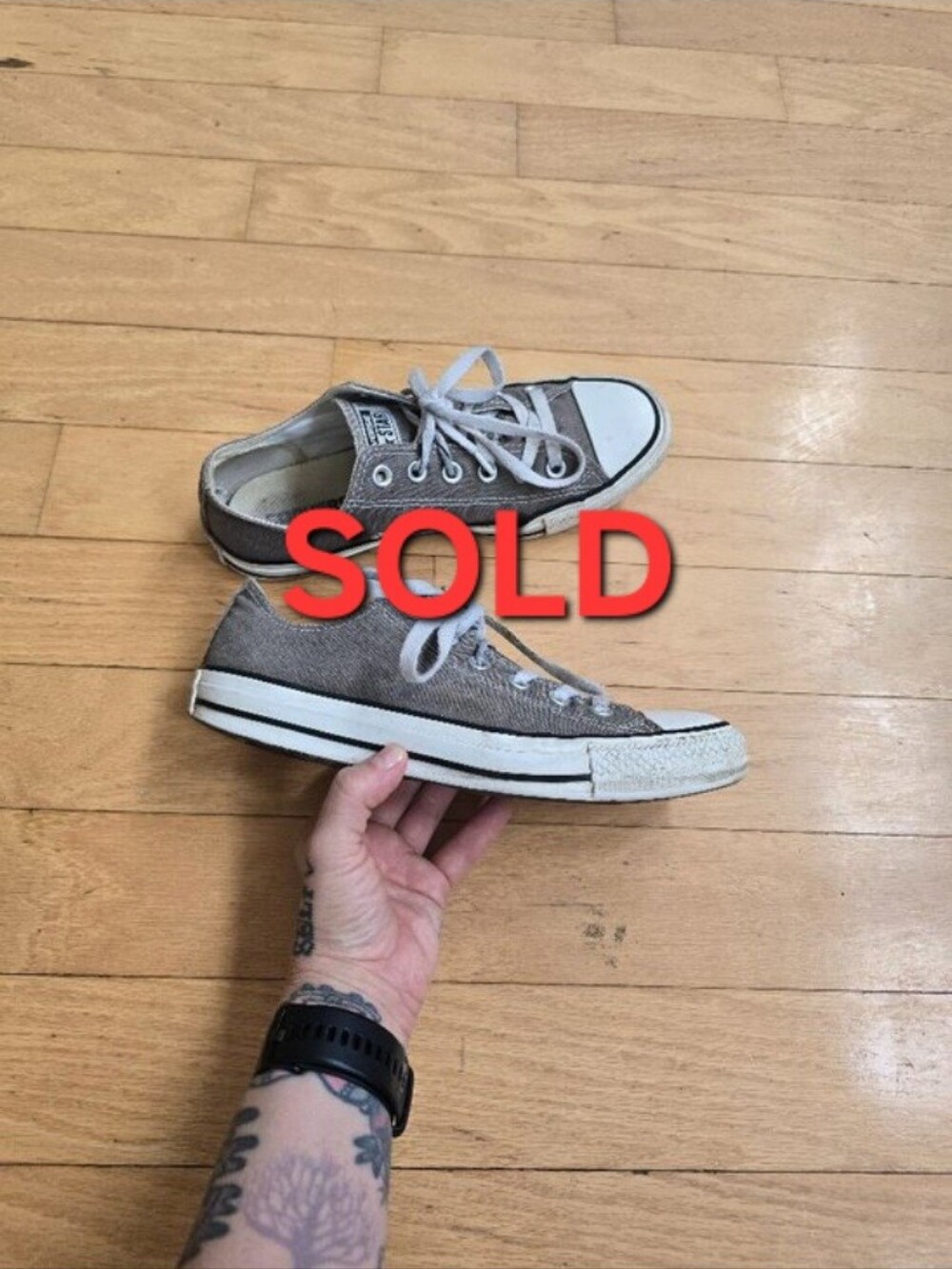 Converse | Chuck Taylor All Star gray canvas low-top sneakers | WMS 8.5